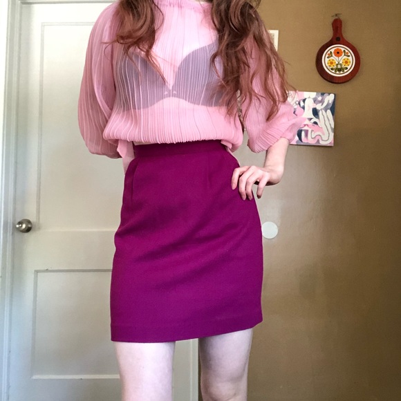 Pink sheer blouse - Picture 3 of 4